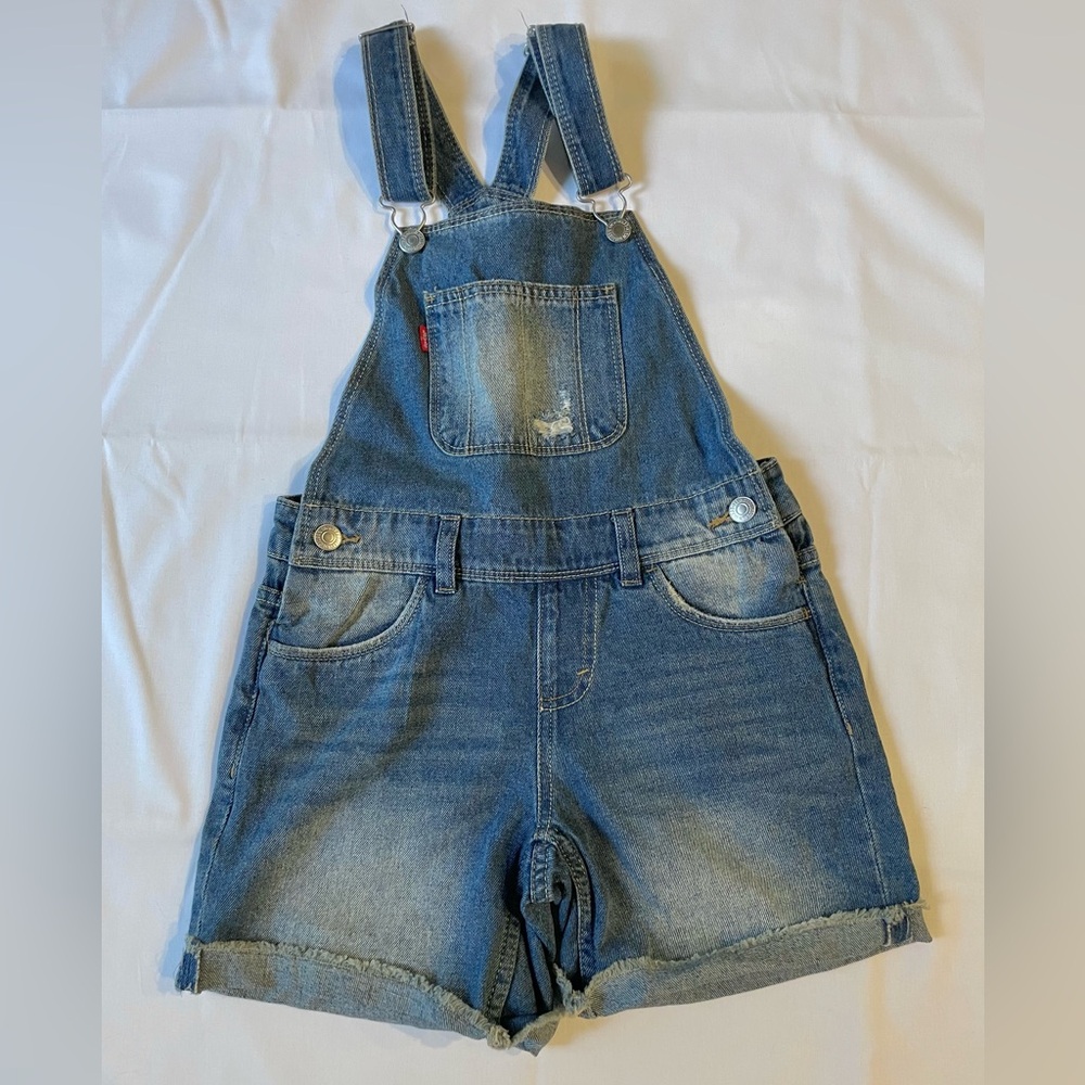 Girls Levi’s Overall Shorts